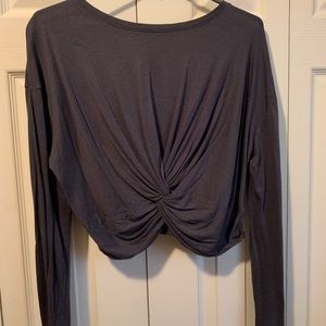 (New Look) long sleeve crop top
